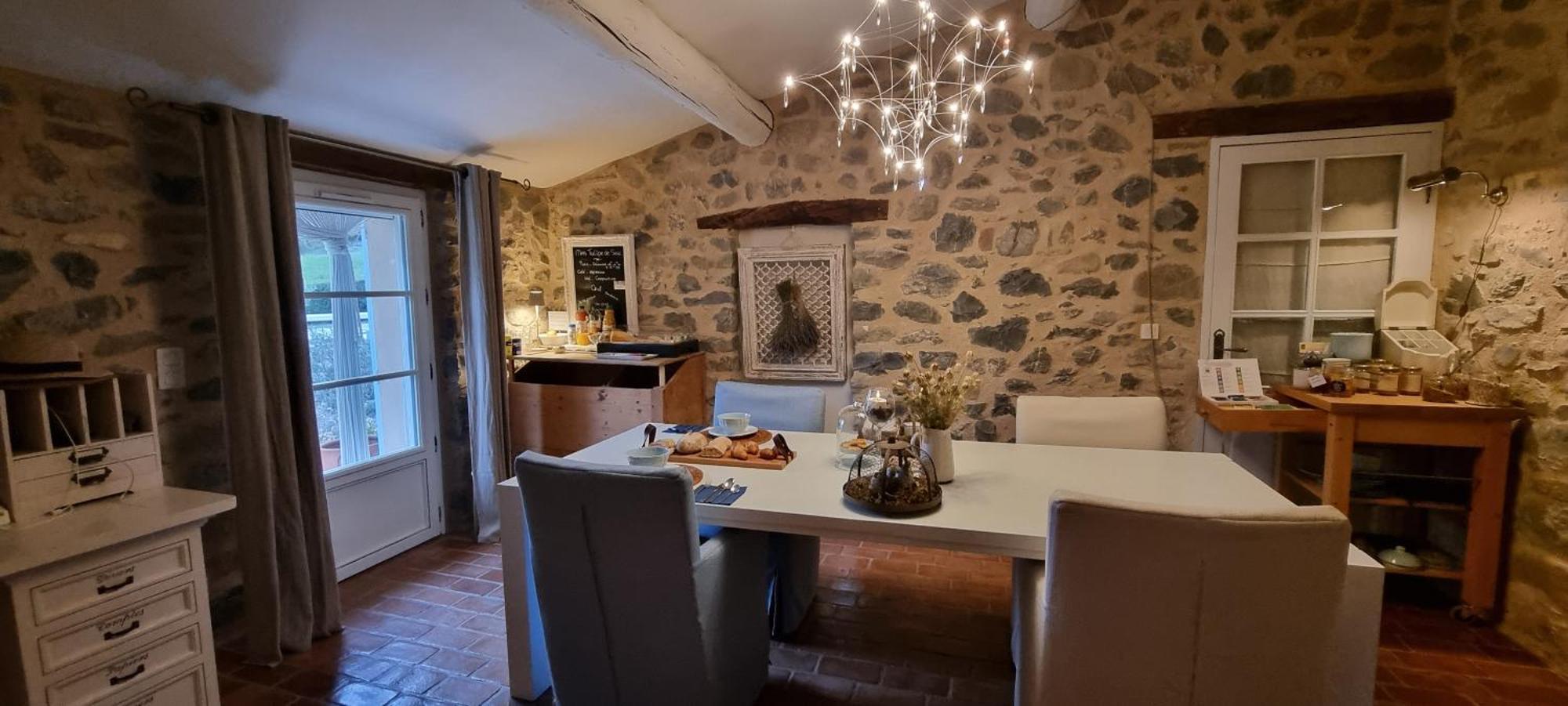 Bed and Breakfast Mas Tulipe De Soie Bevons Экстерьер фото